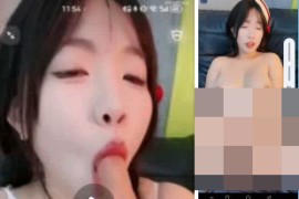 视讯 月亮满了  极品美女 露脸 道具自慰 1v
