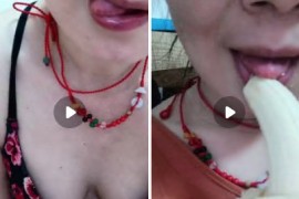 快手 无名小卒  骚逼熟女   露脸 道具自慰 8v